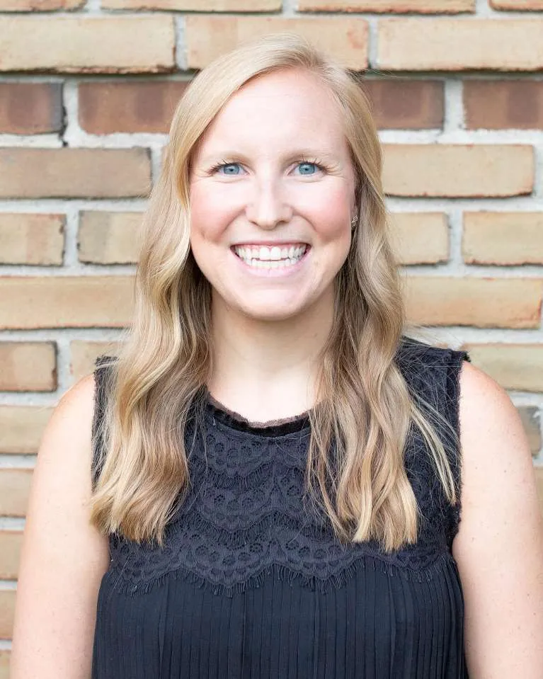 Dr. Lauren M. Feuerstein, DDS - Pediatric Dentist