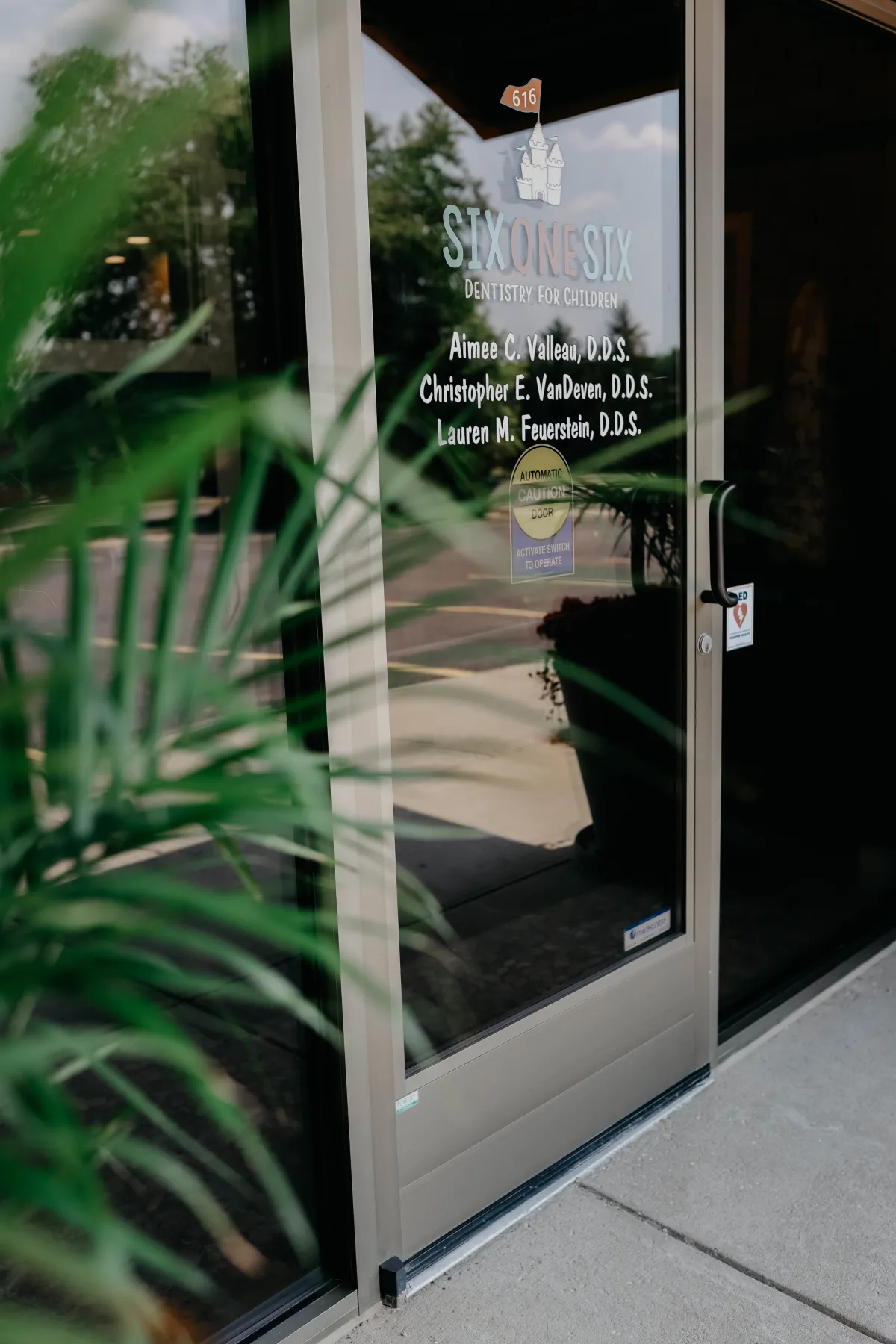 SixOneSix Dentistry Rockford office photo 4